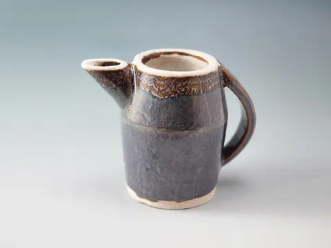 Blue glazed pitcher (5 of 7)