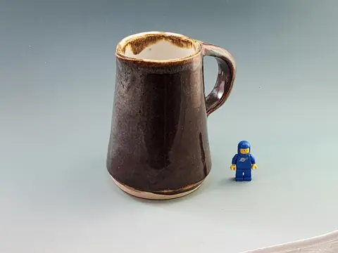 Brown gold rim mug (1 of 2)