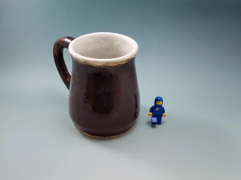 Brown mug (1 of 8)