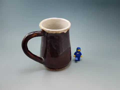 Brown mug (4 of 8)