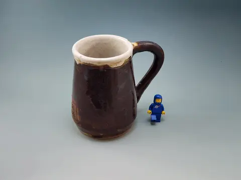 Brown mug (8 of 8)