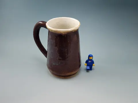 Brown pitcher (2 of 2)