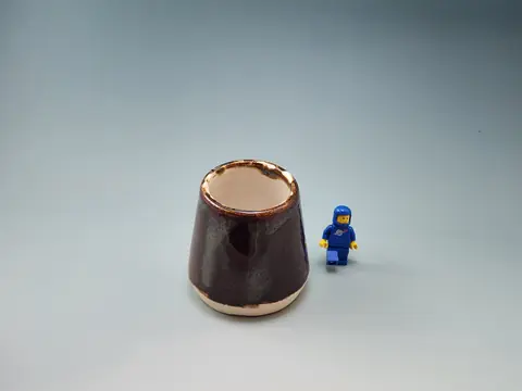 Brown tumbler (2 of 4)