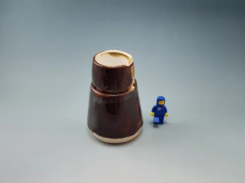 Brown tumbler (4 of 4)