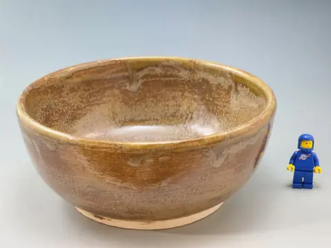 Golden brown bowl (9 of 10)