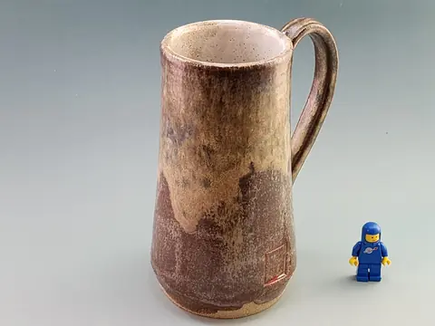 Tall brown mug (1 of 9)